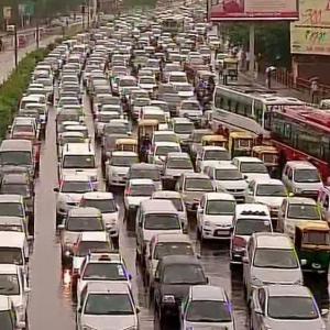 Friday morning blues: Heavy rains flood Delhi, traffic hit