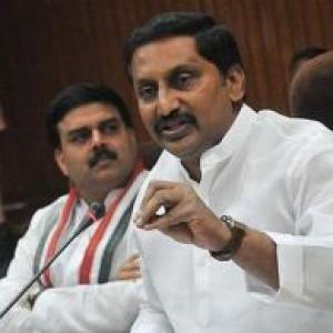Kiran Reddy warned: Toe party line on Telangana or face consequence