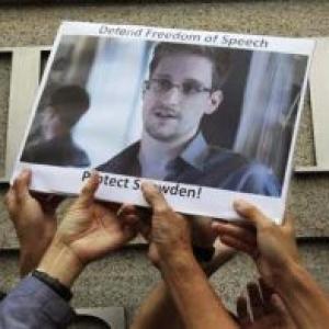 It's official: Snowden not welcome in India