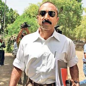 Suspended Gujarat IPS officer Sanjiv Bhatt sacked