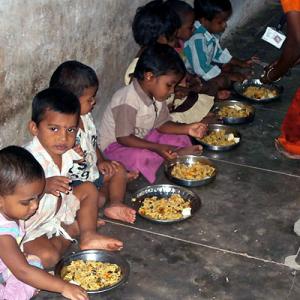 Nitish Kumar, please note: How Jaya runs her noon meal scheme