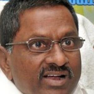 AP Health Minister D L Ravindra Reddy removed from cabinet
