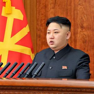 North Korea snaps peace pacts, hotline with South