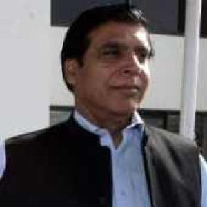 Ashraf proposes names for caretaker PM ahead of Pak polls