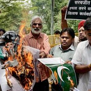Sarabjit's native village erupts in protest