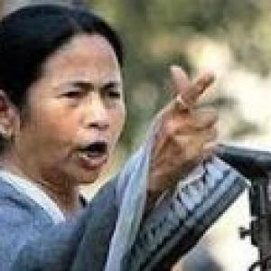 Bengal will pay back duped chit fund investors: Mamata