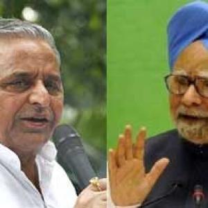 Dr Singh a nice man but a weak PM: Mulayam
