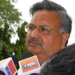 Ch'garh CM admits security lapses led to Naxal attack