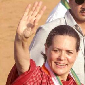 Sonia Gandhi flies to US for medical check-up