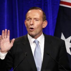 Abbott wins in Aus polls, Labor's Rudd to step down
