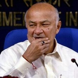 BJP slams Shinde over letter to CMs, demands his sacking
