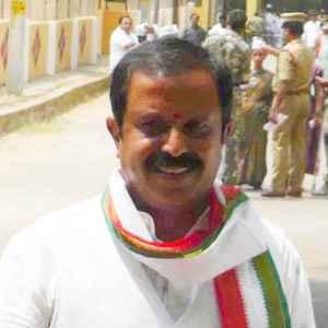 'Telangana was formed for its people, not KCR's family'