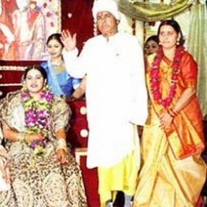 RJD chief left red-faced after wife, daughter lose
