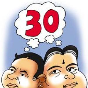 30 Plus powers Jaya, Mamata