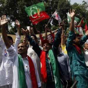 Pakistan marks I-Day with anti-government protests