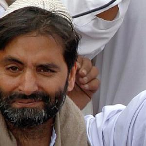 Centre bans Yasin Malik-led Jammu Kashmir Liberation Front