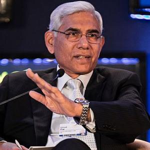 'UPA pressured me to drop names from CWG, coal reports'
