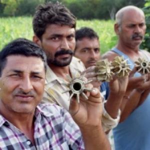 Guns fall silent along IB in Jammu after 15-day-long firing