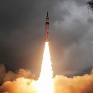 India successfully test fires Agni-IV ballistic missile