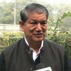After Sonia's nod, Harish Rawat chosen CLP leader in Uttarakhand