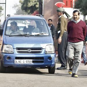 Why do senior govt officials want to leave Delhi?