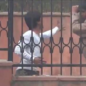 VIDEO: 3 cops suspended after AAP digs out evidence of police brutality