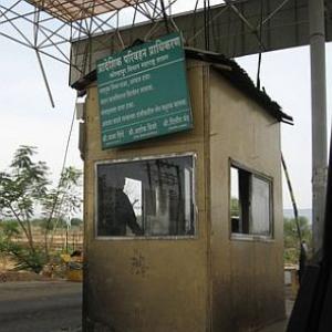 MNS workers attack toll booths after Raj's diktat; MLA held