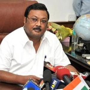 Alagiri's jibe at Stalin: Only those who have done wrong need security