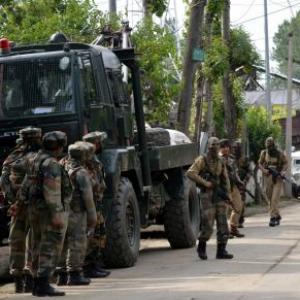 One militant killed in encounter in Kashmir