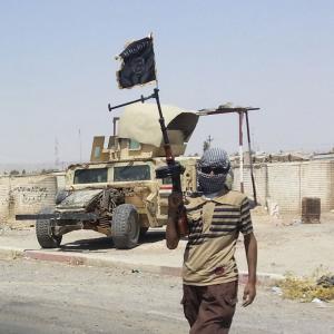 Bribery: The secret weapon used by ISIS to ensure victory