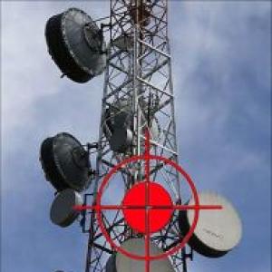 Why Naxals delight in blowing up mobile towers