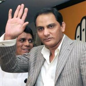 Azhar, Bhaichung face crushing defeat, big win for Rathore