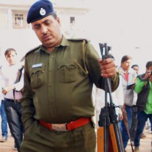 Cash, guns, bullet-proof jackets found at godman Rampal's ashram