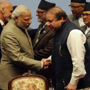 Modi, Sharif exchange pleasantries during SAARC retreat