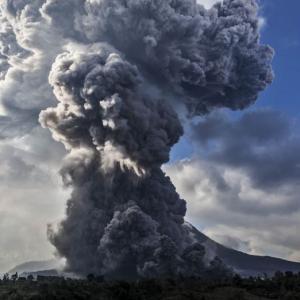 PHOTOS: Under the shadow of a volcano