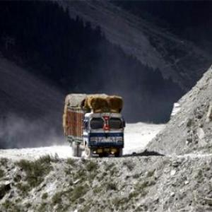 Srinagar-Leh Highway reopened for traffic