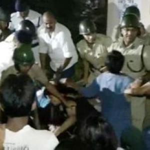 Jadavpur University protests turn violent, 35 students held