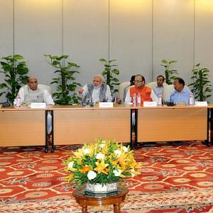 PM speaks to CMs on quake, calls high-level meeting