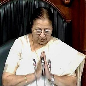 Winter session of Lok Sabha ends, 13 bills passed amid din