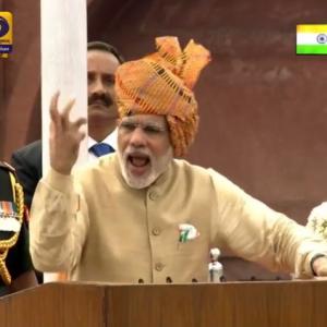 10 key things PM Modi said @ Red Fort