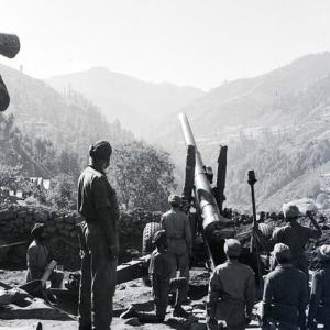 When the nation stood as one: Pages from a  Indo-Pak war journal