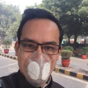 Wearing a mask to Parliament, this Congress lawmaker made a statement