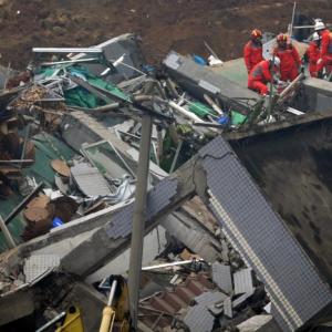 Two persons found alive over 60 hrs after China landslide