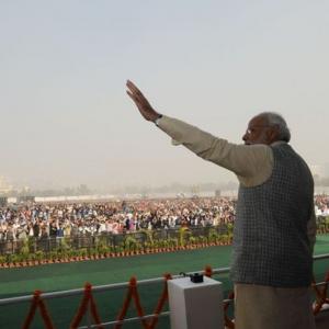 What according to PM Modi should be Congress's New Year resolution