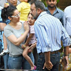Actor Sanjay Dutt indicted for overstaying furlough