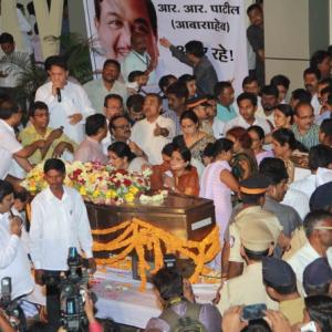 Patil's mortal remains kept at party office for last darshan