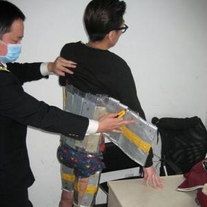 This is how one should not smuggle 94 iPhones in China