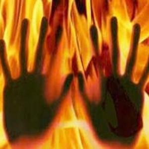 Woman set ablaze at police station dies, probe ordered