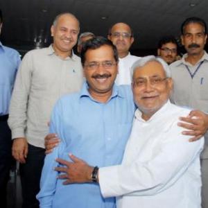 Nitish Kumar lends support to AAP for Delhi's statehood