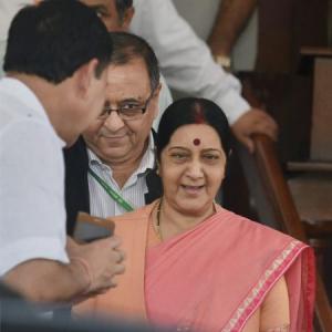 In a tweet, Sushma promises to expose Congress leader in Parliament